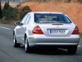 2002 Mercedes-Benz Klasa E (W211) - Fotografia 2