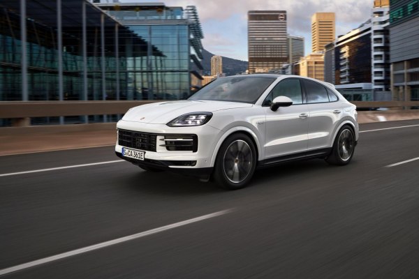 2023 Porsche Cayenne III (facelift 2023) Coupe - Фото 1
