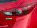 2017 Mazda 3 III Hatchback (BM, facelift 2017) - Снимка 7