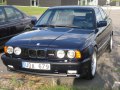 1988 BMW M5 (E34) - Tekniska data, Bränsleförbrukning, Mått