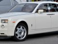 2003 Rolls-Royce Phantom VII - Teknik özellikler, Yakıt tüketimi, Boyutlar