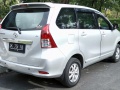 2011 Toyota Avanza II - Снимка 2