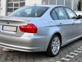 2009 BMW 3 Serisi Sedan (E90 LCI, facelift 2008) - Fotoğraf 2