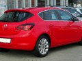 2010 Opel Astra J - Снимка 4
