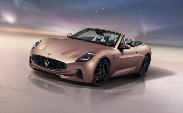 2024 Maserati GranCabrio II - Kuva 1