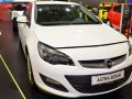 2012 Opel Astra J Sedan - Снимка 8