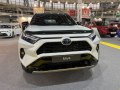Toyota RAV4 V (facelift 2021) - Фото 3
