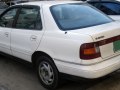 1990 Hyundai Elantra I - Fotoğraf 4