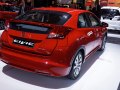 2012 Honda Civic IX Hatchback - Снимка 5