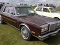 1982 Chrysler Fifth Avenue I - Технические характеристики, Расход топлива, Габариты