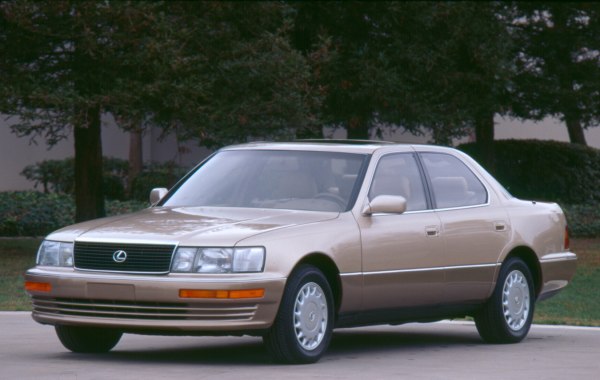 1990 Lexus LS I - Photo 1
