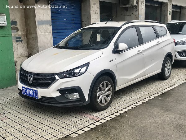 2019 Baojun 310W (facelift 2019) - Fotoğraf 1