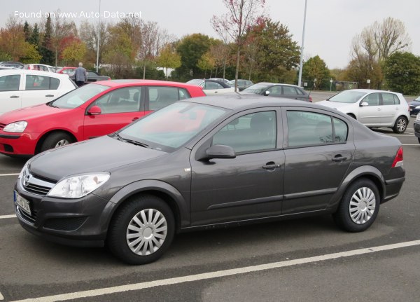 Opel astra h sedan