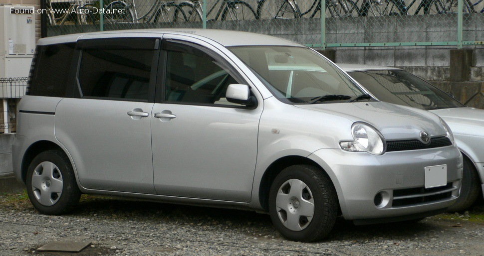 2003 Toyota Sienta I - Kuva 1