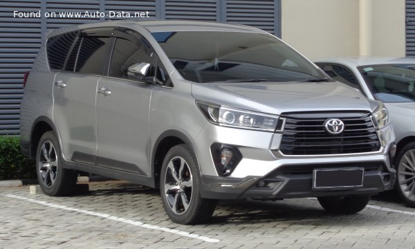2020 Toyota Kijang Innova II (facelift 2020) - Fotografie 1