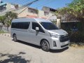 Toyota HiAce VI (H300) Commuter L2H2 - Снимка 9