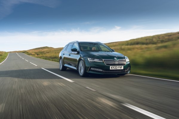 2019 Skoda Superb III Combi (facelift 2019) - εικόνα 1