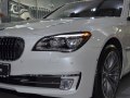 BMW F01 7 Series LCI 750i xDrive Fiche Technique, consommation de  carburant, dimensions