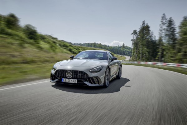 2024 Mercedes-Benz AMG GT (C192) - Fotoğraf 1