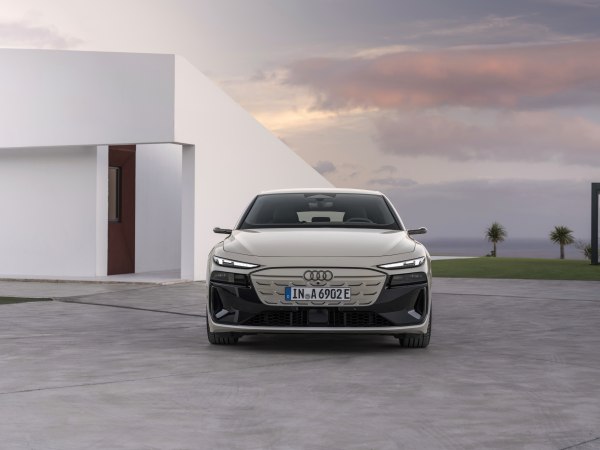 2025 Audi A6 Sportback e-tron - Foto 1