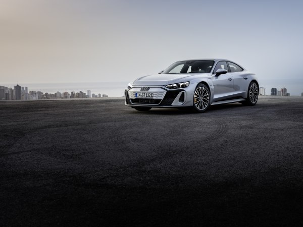 2025 Audi S e-tron GT - Снимка 1