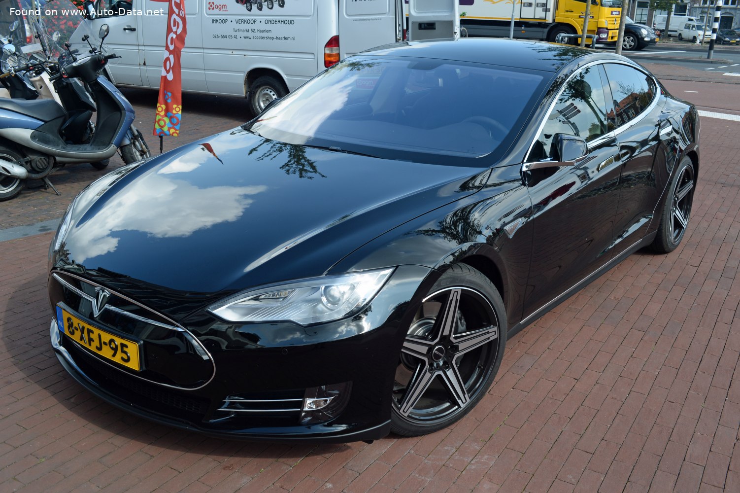 2014 Tesla S 85D (376 Hp) AWD Technical specs, data, fuel consumption,