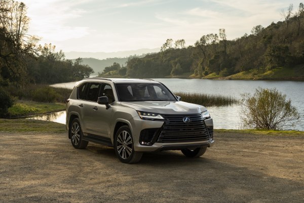 2022 Lexus LX IV (J300) - Снимка 1