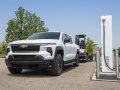 Chevrolet Silverado EV Crew Cab - Снимка 4