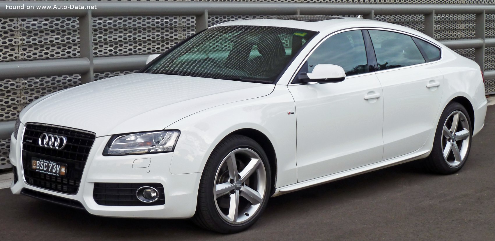 Audi A5 8T, 8F, Baujahr 2007 bis 2016 ▻ Technische Daten zu allen
