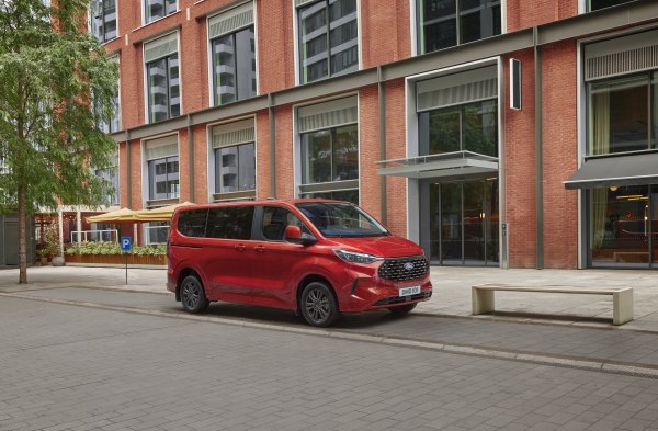 2024 Ford Tourneo Custom II L1 - Fotografie 1