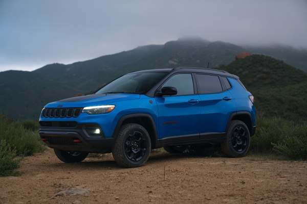 2021 Jeep Compass II (MP, facelift 2021) - Снимка 1