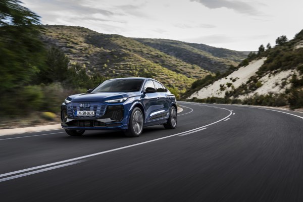 2025 Audi SQ6 Sportback e-tron - Bilde 1