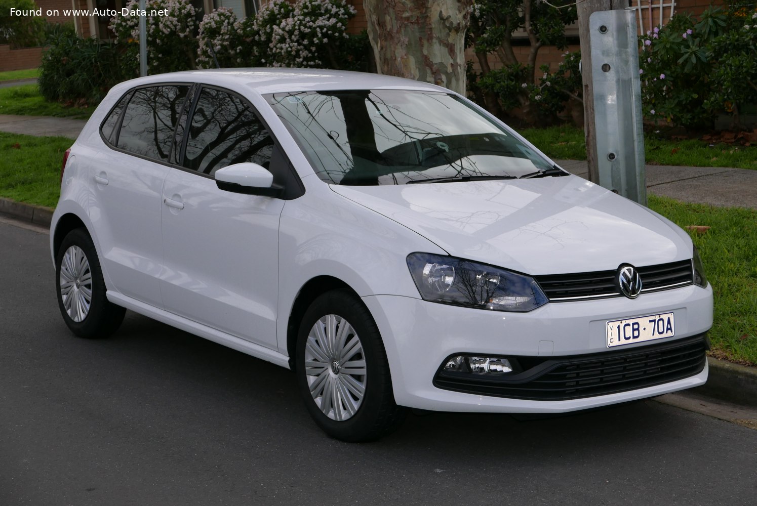 Volkswagen V (facelift 2014) 1.0 (75 Hp) | specs, fuel consumption, Dimensions